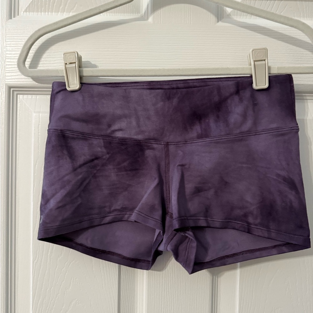 NOBULL 2.5 inch low rise Women's Purple Shorts